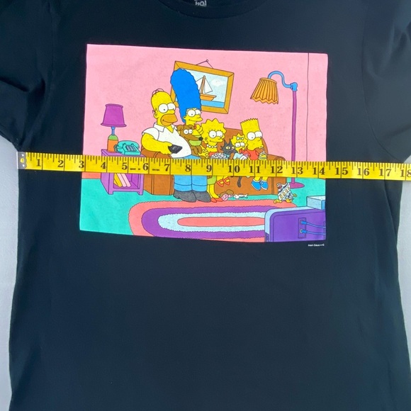 The Simpsons 20th Century Fox cartoon family on the couch tee medium - Picture 5 of 10